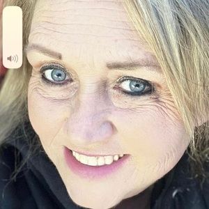 Meet your Posher, Sonya